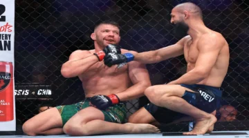 بطل العالم شيماييف.. لغات يتقنها مقاتل الفنون المختلطة بعيدًا عن الحلبات الرياضية